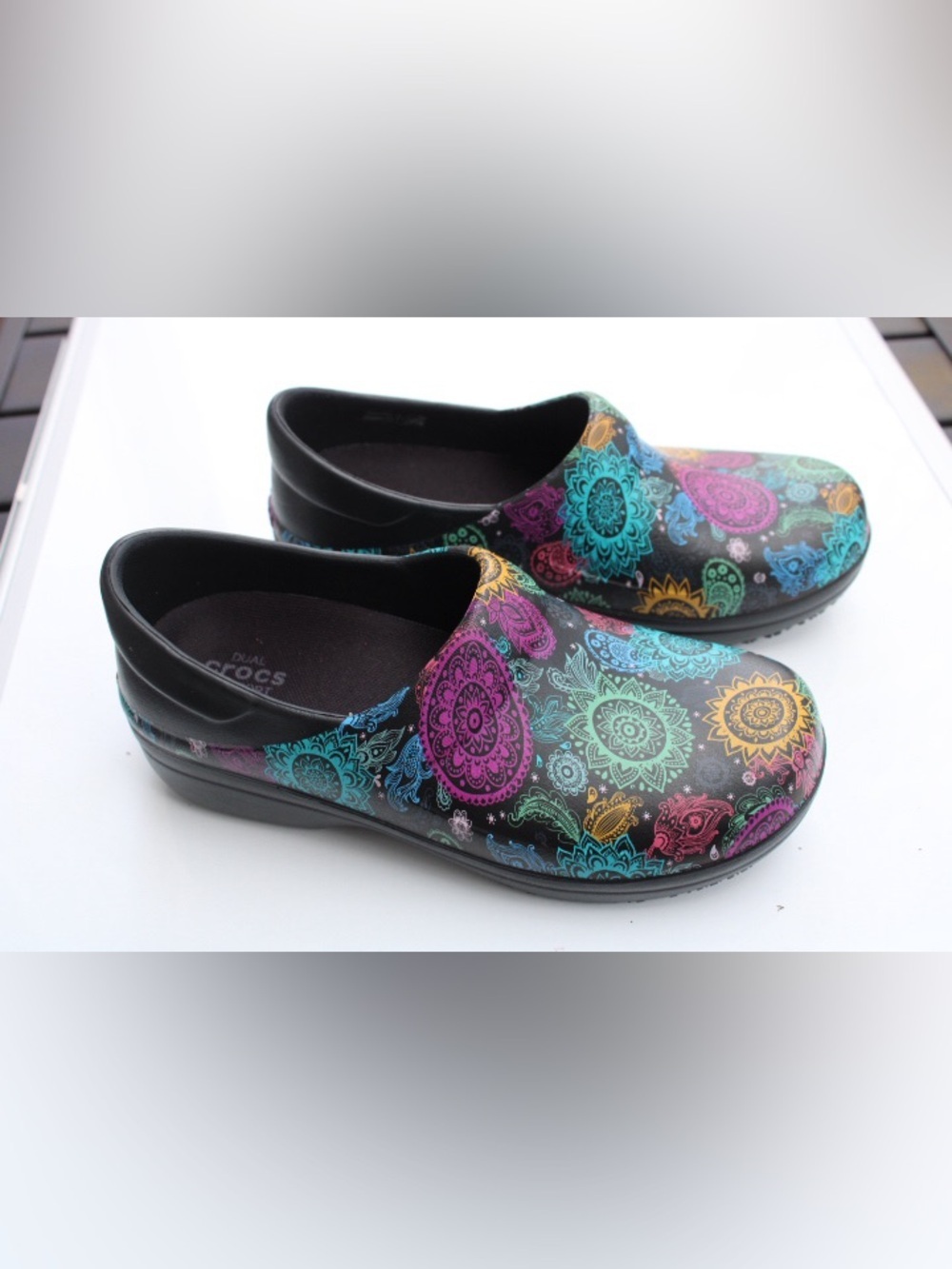 NWOT Crocs neria clogs Multi colored